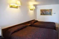 Jr Inn