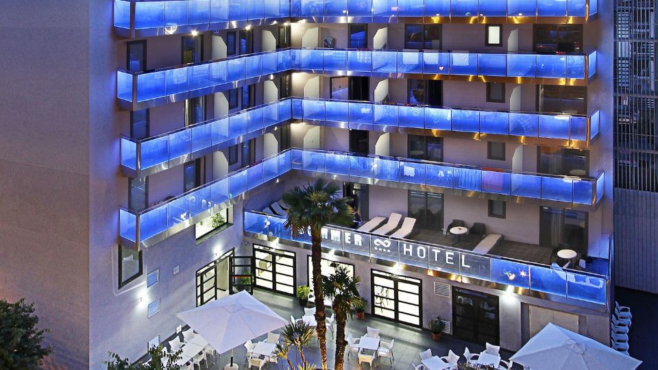 Summer Hotel