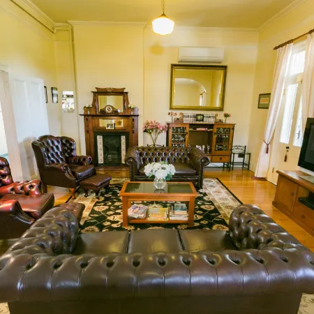 Riversleigh House