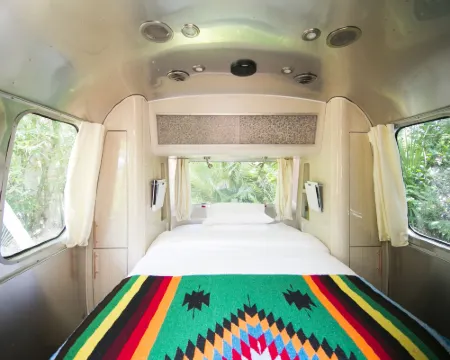 Caravan Outpost Hotels in Ojai