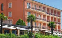 Hotel Anna Hotels in Ala