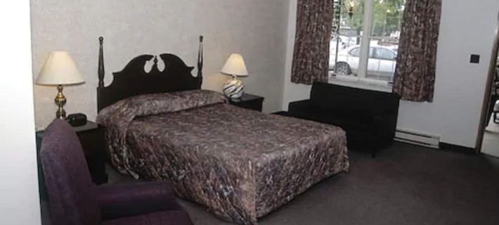 Ivy Rose Motor Inn Hotels in Windsor