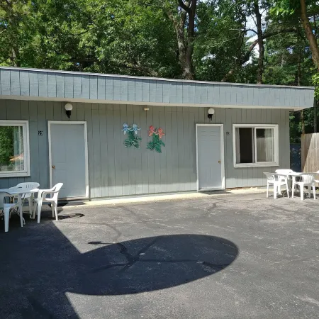 Lake Aire Motel