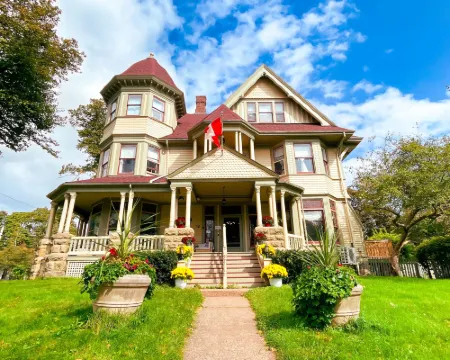 The Eden Hall Inn Hotels in Charlottetown