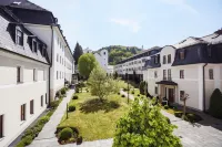 Kloster St. Josef Hotel dekat Rectory St. John