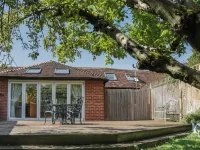 Oast Cottage Hotels in Tonbridge and Malling District