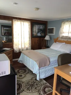 Hills Motor Court & Marina - Pet friendly