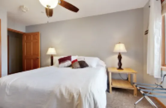 First Floor 3 Br Condo, Northern Bay Golf Course