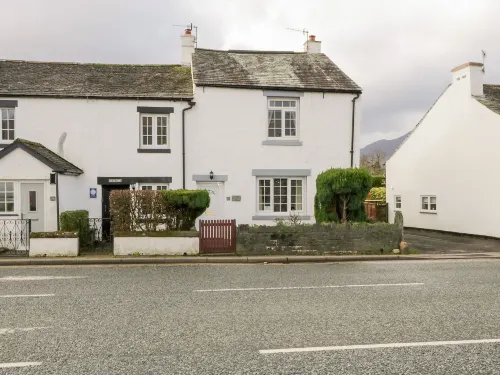 Fountain Cottage Hotels in Above Derwent
