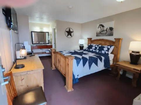 拉塞爾 - 維斯汽車旅館