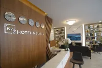 KA Hotel & Suites - parking