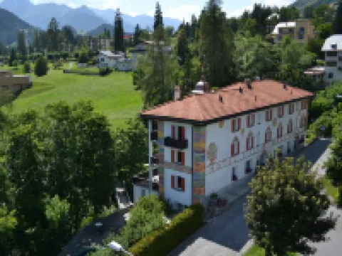 Hotel Filli Hotels in Scuol