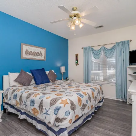 5E Canterbury Court Kingston Resorts