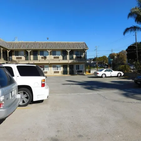 Continental Lodge
