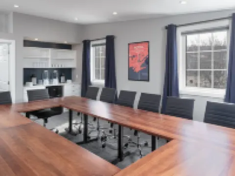 Picton Harbour Inn Hotels in Picton