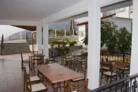 Guesthouse Arsenis - Bữa sáng