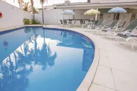 Verona Hplus Long Stay - piscine