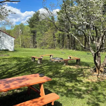 Tuggles Gap Roadside Inn