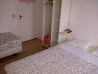 Logies Grenadine