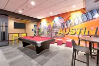 Tru by Hilton Austin NW Arboretum