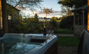 Trout 'n' Trail B&B