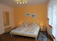 Landgasthaus Zum Mönchshof Hotels in Wolframs-Eschenbach