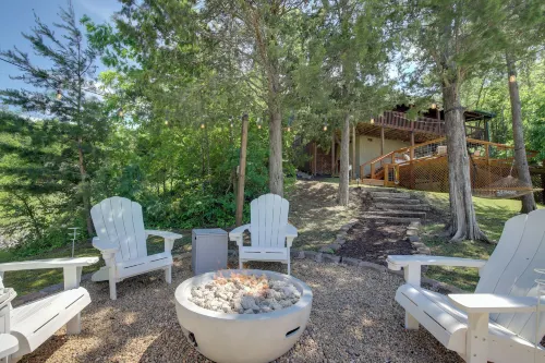 Lakefront Cabin in the Smoky Mountains - 3 stjerner