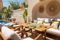 Cerenity Alaçatı - Kolam Renang