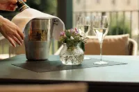 布蘭肯堡城堡酒店 - 酒吧