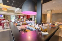 Campanile Paris Ouest - Nanterre - la DÉFENSE Hotels in Nanterre