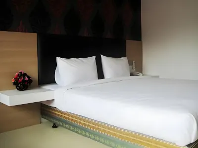 Orange Grand Hotel
