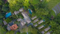 Plataran Canggu Bali Resort & Spa Hotel dekat Toko Emas