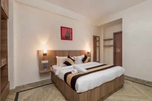 The Gleam Hotel
