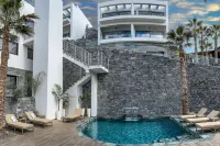 Beach Walk Luxury Suites - Family