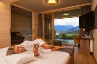 Tratterhof Mountain Sky Hotel