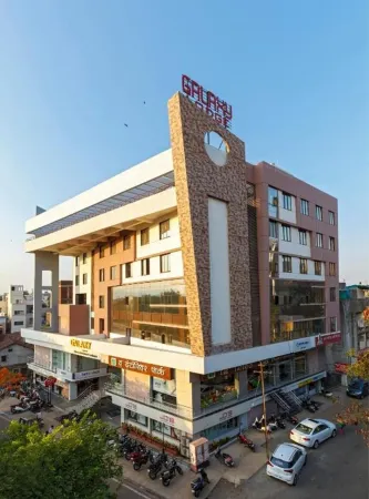 Hotel Galaxy Inn-Best Business Hotel in Kolhapur