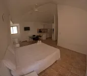 Condo with balcony and 2 beds in the heart of Sosua  호텔