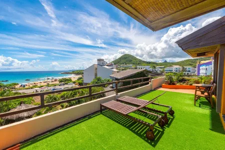 Red Garden Resort Отели рядом с достопримечательностью «Chengchuisha»