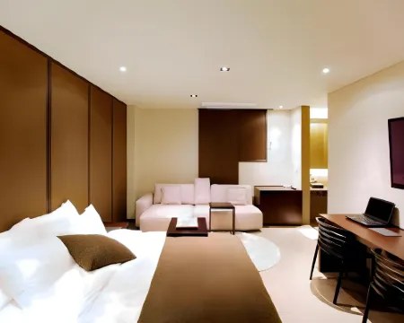 藤酒店 城南市酒店