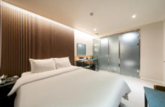 M&LUCKY HOTEL Hotels near Gwanghwamun Square