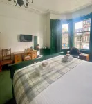 4 Friends House Hotels in Burntisland