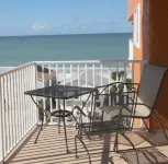 Penthouse w/ Gulf & Intracoastal Views-Steps to Beach!