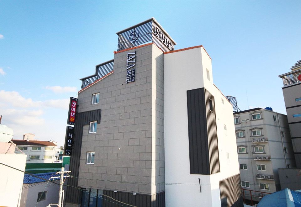 Goseong Zaza - Housity