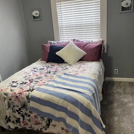 Welcome to The Huron Host in Port Austin!