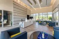 Daytona 2Br | Pool + Free Parking, Pets