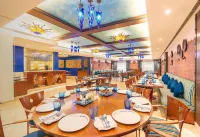 Radisson Hotel Varanasi - breakfast