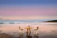 GweGwe Beach Lodge - Beach