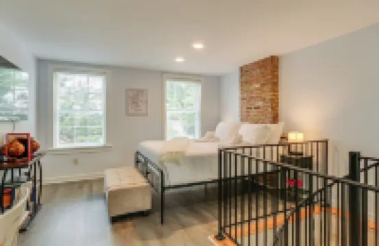 Dtwn at Your Door Historic Frederick Gem with Yard!