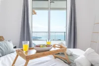 Palm Paradise by Atlantic Holiday