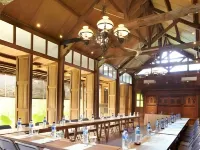 Desa Alamanis Resort Vila Hotel di Kecamatan Beber